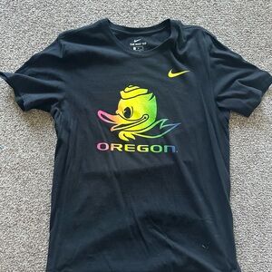 Nike Black T-Shirt Be True Rainbow Oregon Duck Football Graphic Tee
